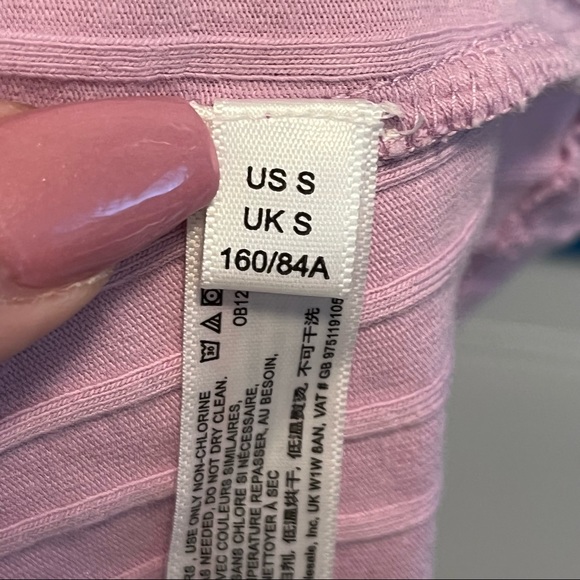 Out Front Under Urban Outfitters Shirt Womens Small Cropped Top Ribbed Purple - Picture 3 of 11